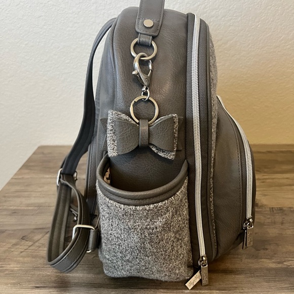 Itzy Ritzy Grayson Boss Mini Backpack with Accessories - Picture 4 of 9